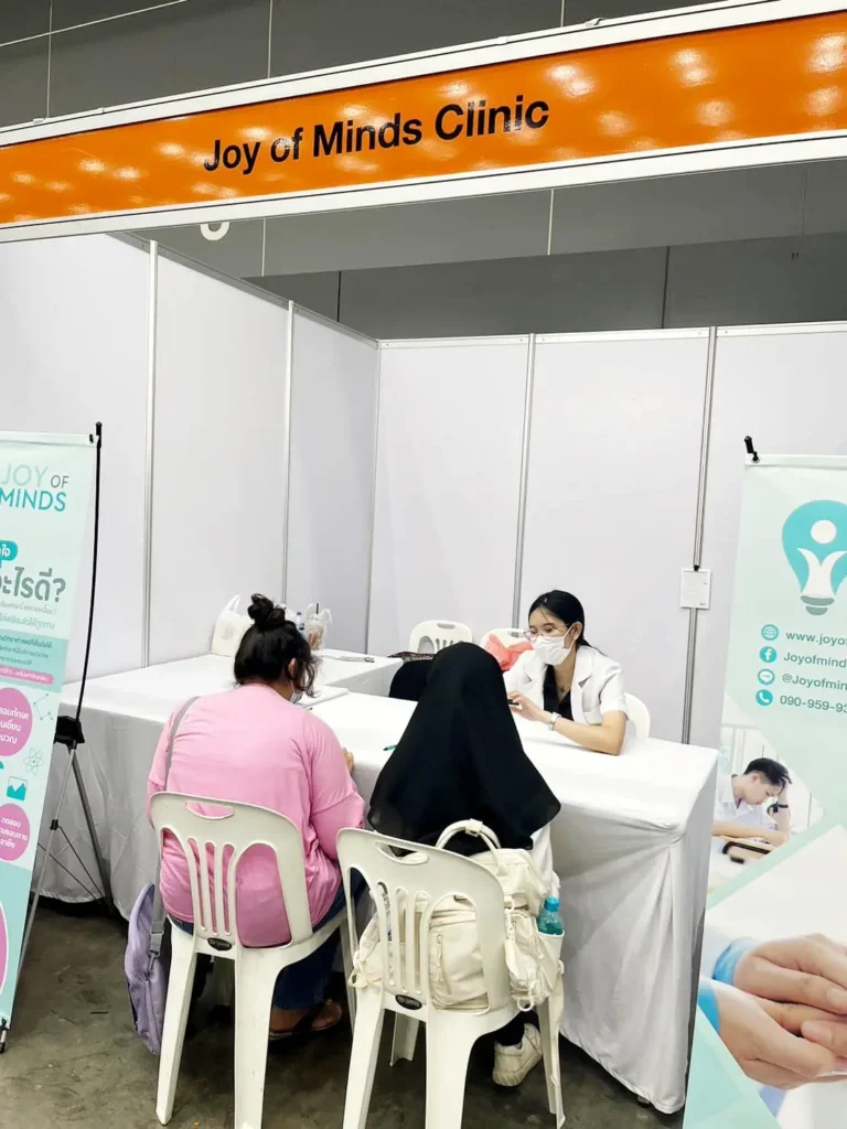 เก็บตกบรรยากาศอบอุ่น! Joy of Minds ชวนน้องๆ คลายความกังวลใจในงาน #DekDFair & #TCASFair