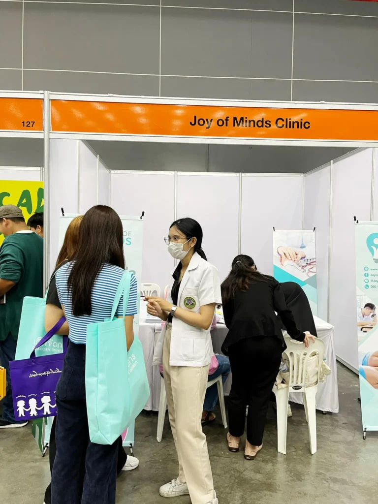 เก็บตกบรรยากาศอบอุ่น! Joy of Minds ชวนน้องๆ คลายความกังวลใจในงาน #DekDFair & #TCASFair