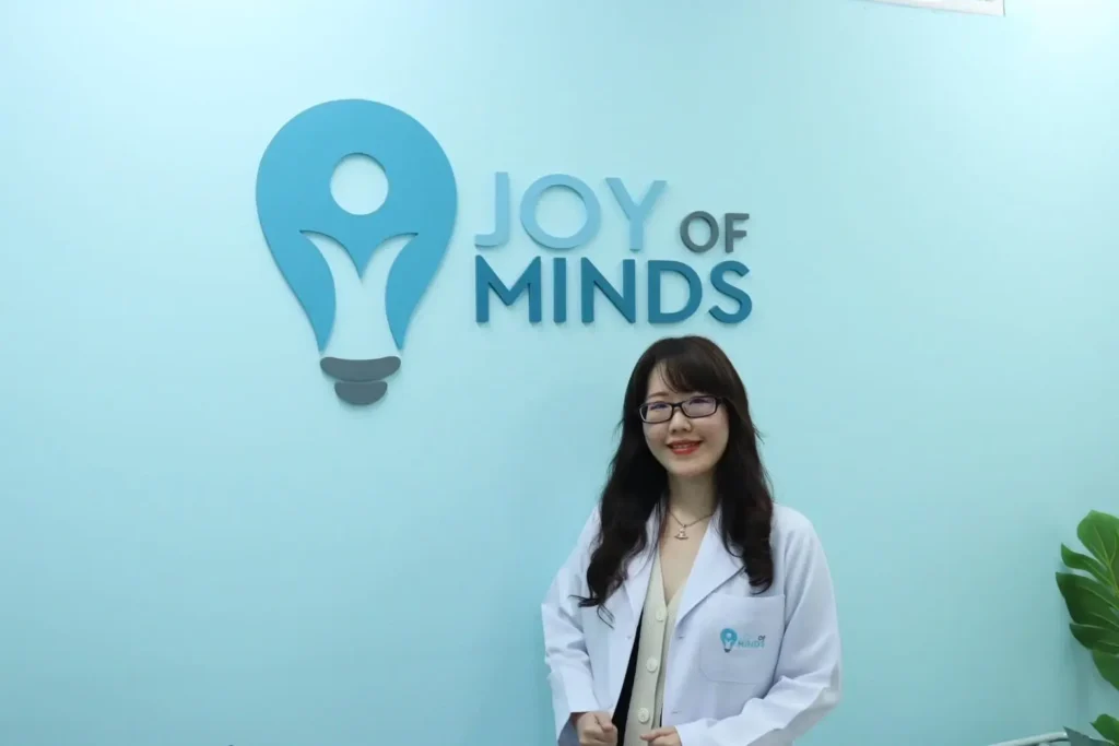 Joy of Minds เปิดบ้านต้อนรับน้องๆ มทร.พระนคร พูดคุยเรื่อง “บทบาทจิตแพทย์กับการข้ามเพศ”
